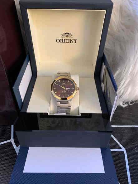 السلام عليكم ساعات ماركه ORIENT
ماركه ياباني طلاء ثابت ضد ألمي قطع اصليه ياطيبين 
سعر القطعه 35
العنوان بابل المسيب 
توصيل جميع المحافظات 
للحجز والاستفسار خاص او 
هاتف ***********واتساب
