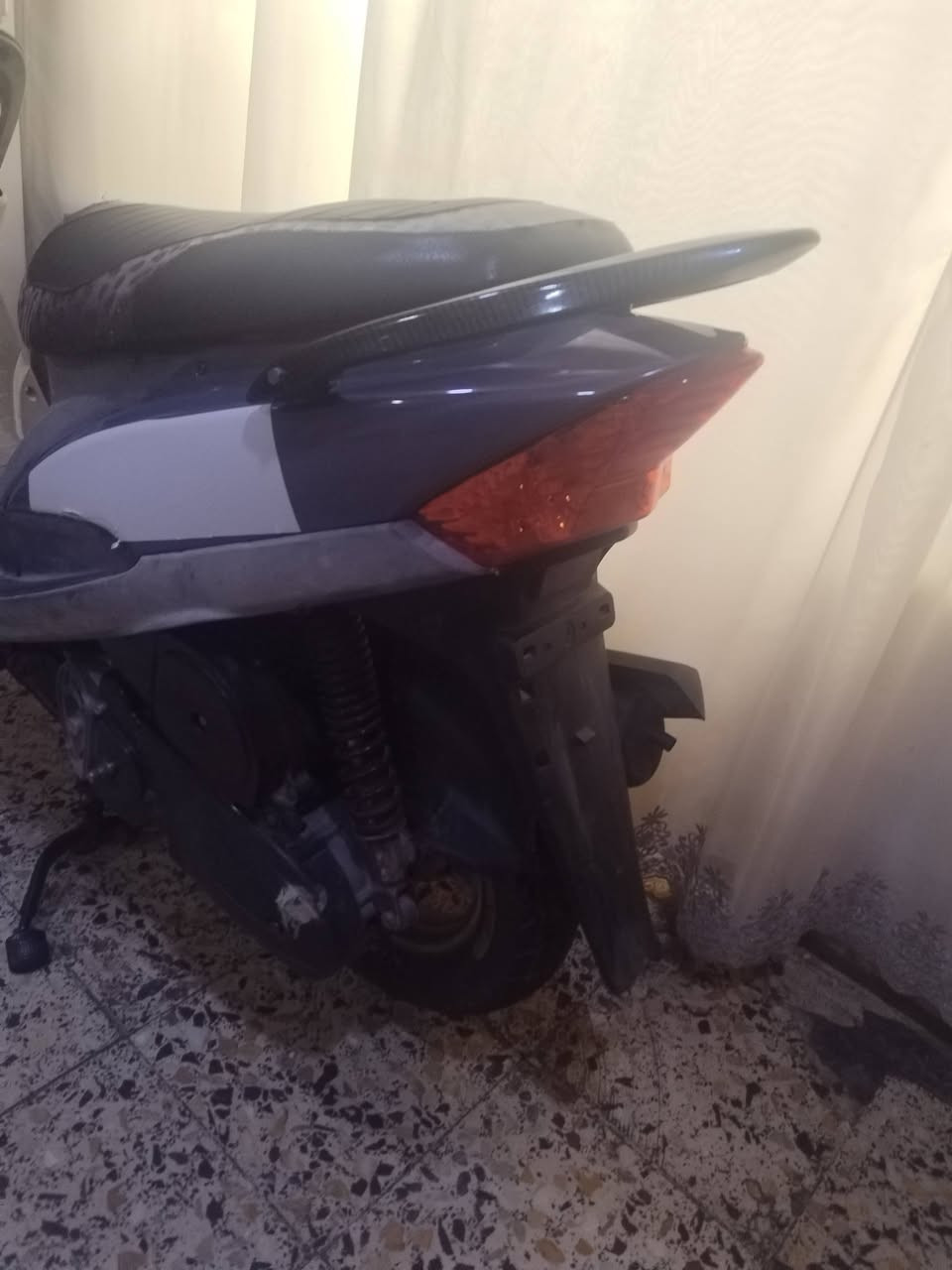 ماكس منغولي للبيع مفتوحة مره وحدة كهربائية كلهه شغاله كلشي ما عوزهه نضيفه السعر خاص


**إذا كنت صاحب هذا الإعلان وتريد حذفه لأي سبب، رجاءا أرسل رسالة إلى الدعم الفني**