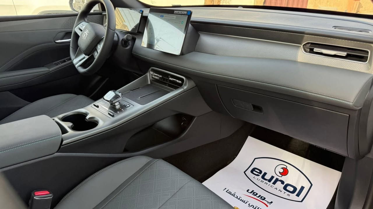 🚗 للبيع

BYD چِن بلاس 2025 

🌍 المدينة - بغداد –  الاعلام 

•   🛣️  المسافة المقطوعة    -   زيروووو 

  BYD  2025

السعر 19.400

✅ المواصفات :

 BYD چِن بلاس 2025 – زيرو 

⚡ هايبرد Plug-in | اقتصادي وقوي

🔹 الموديل: 2025

🔹 الحالة: زيرو

🔹 الممشى: صفر

🔹 الوارد: خليجي

🔹 الضمان: سنتين

🔹 الضرر: كفالة

🔹 المحرك: 1500 هايبرد Plug-in

🔹 الويل: 18 إنچ

✔️ نظام هايبرد بلگ إن (توفير عالي بالوقود)

✔️ شاشة كبيرة + نظام ذكي

✔️ كراسي مريحة

✔️ تشغيل ودخول ذكي

✔️ أنظمة أمان حديثة

✔️ سيارة هادئة وناعمة جداً

الاستفسار ***********
