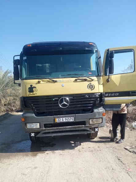 السلام عليكم اكتروز للبيع موديل 2001قاطره ومقطوره مربوطه مكينه جديده 40وكير كهربائيّ  مجموعه جيءف تغم تاير راس وعربانه جديده 3محاور 2024مكاني بابل القاسم ***********
