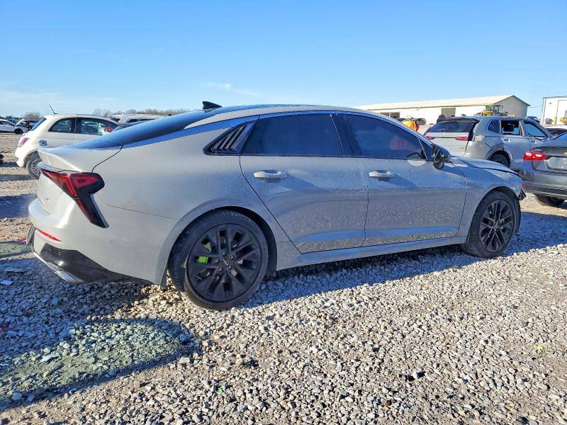 (اعـــــــــــــلان مــــــــــــــــزاد 📢 ) 

2026 KIA K5 GT 

كيا كي فايف جيتي : ٢٠٢٦

حالة السيارة : تعمل وتسير 

ضرر السياره : كما موضح بالصوره 

تاريخ الــــــمزاد الثلاثاء : 2026/3/17

وقت المزاد الساعه : الخامسه عصرا 

اللـــــــــــــــــــــــــــون : سمنتي 

عداد المسافه : 1.333

حجم المحـــــــــرك : 4 سلندر 2.5 تيربو 

مدة الوصول : 60 الى 75 يوم

للإشتراك في المزايدة يرجى الحضور الى  مكتبنا للـتأكيد على تثبيت السياره المزاده.

العنوان : النجف الاشرف قضاء المناذره( ابوصخير) شارع حيره ابو صخير مكتب عمار لمزاد السيارات الامريكيه 

               تلفون 
              *********** واتساب
              *********** للاتصال
               عمار ابو عباس
