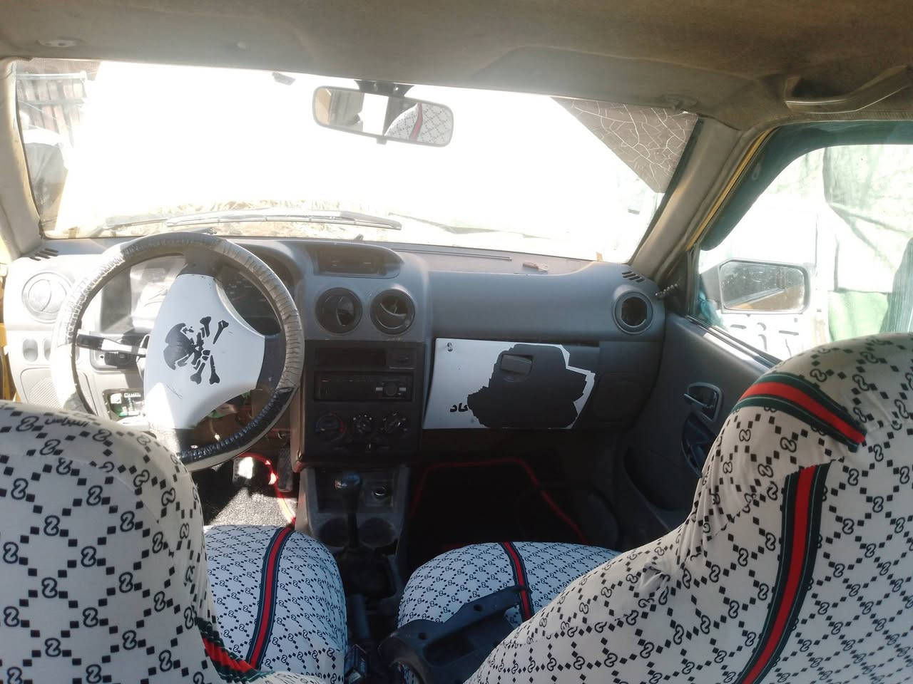 سلام عليكم سايبه موديل 12 جاهزه من كلشي مثل ماهيه بصوره محرك كير مكفولات راعيه موجود رقم بغداد كوفه عباسيه سعر 18 ----  ***********
