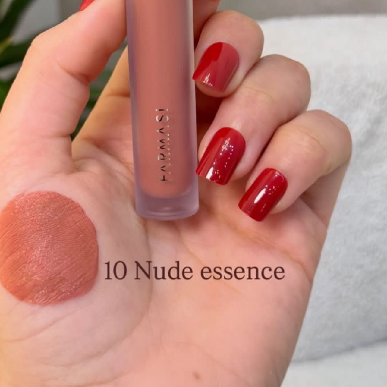 حمر فارمسي✨

قلم شفة سائل من فارمسي بتركيبة سائلة ✨

ثبات عالي تدوم طويلاً دون الحاجة لتجديدها ✨

تركيبة مات (Matte) لمسة نهائية غير لامعة ✨

خفيفة ومريحة لا تسبب ثقلاً أو تشققاً للشفاه ✨

السعر : 6،000

____…


**إذا كنت صاحب هذا الإعلان وتريد حذفه لأي سبب، رجاءا أرسل رسالة إلى الدعم الفني**