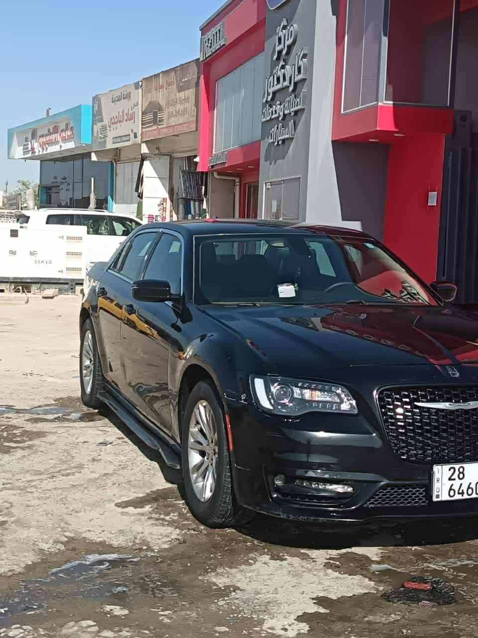 أوباما 2015 

الــمــواصــفـــات  فول ماعدا الفتحه 
         

رقم نجف انكليزي 
محرك  6سلندر
 تشغيل عن بعد 

استيرن تدفئة
كشنات جلد 
كاميرا خلفية 
دمام خلفي 
كشنات تدفئه
شاشه كبيره لمس
شاشتين خلفيات 
مشغلات صوتيه ومرئية 
تحكم استيرن جهتين 
كشنات حضن 
مانع انزلاق 
هيترات مري 
حساسات خلفية
گير ماوس 
مكان السيارة النجف           
السياره حادثها جاملغ وباب السايق أمريكا 
داخل العراق فقط الجاملغ الأيمن بي رشة صبغ أثر شخطات
الباقي كله مكفول لا شواصي ولا داخل ولا لغود 
‏السيارة بأسمي
السعرً ١٨٠وبيها مجال

‏والاستفسار على الرقم***********
ترهمً مراوس
