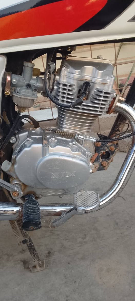 السلام عليكم شبابنا الاعزاء عندي نامه موديل 2025 اوراق اصولي بس المحرك امتياز السعر 650 متواجد على الفيس دراجه حلوه وخير من الله العنوان بابل


**إذا كنت صاحب هذا الإعلان وتريد حذفه لأي سبب، رجاءا أرسل رسالة إلى الدعم الفني**