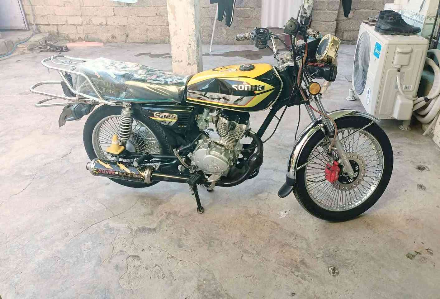 السلام عليكم  سولينك 24شرط. مامفتوح نظافه ونشاط فول فول السعر 550 وبيه مجال قليل


**إذا كنت صاحب هذا الإعلان وتريد حذفه لأي سبب، رجاءا أرسل رسالة إلى الدعم الفني**