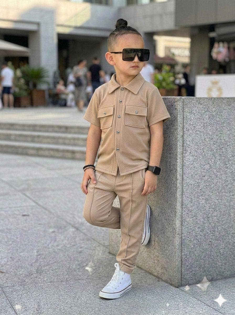 سوت ولادي قماش درجة اولى 
سعر الدرزن 90 الف 
عمر 6 الى 12 سنة 
القماش درجة اولى ولا غلطه


**إذا كنت صاحب هذا الإعلان وتريد حذفه لأي سبب، رجاءا أرسل رسالة إلى الدعم الفني**