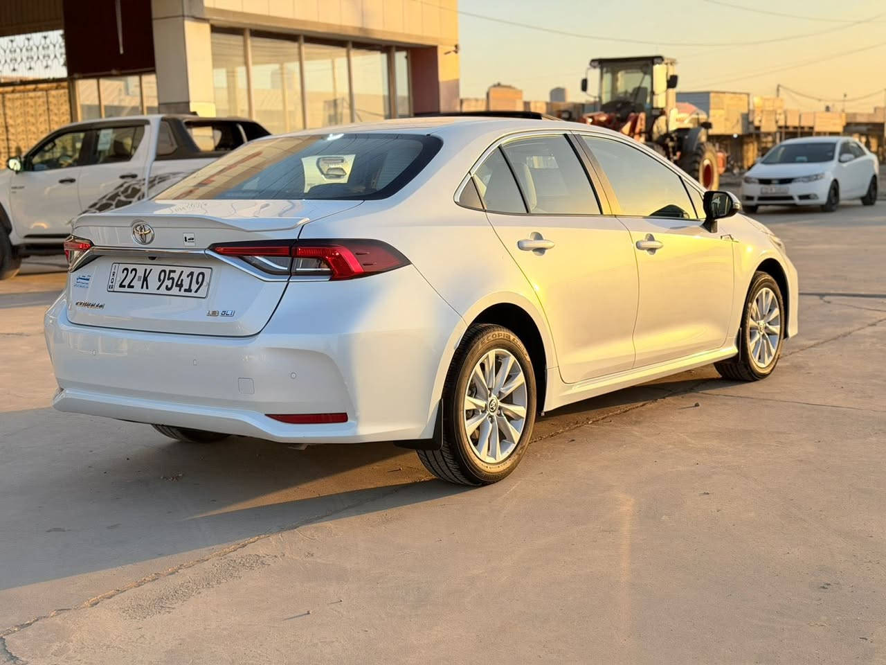 🚘 تويوتا كورولا 2024 ساز
فل مواصفات: فتحة سقف، بصمة، تحكم بالستيرن، أوتو هولد، وثلاثة أنظمة قيادة.

✅ السيارة معروفة بمواصفات الساز
✅ مكفولة كفالة عامة من الصبغ والتبديل
✅ الممشى: 46 ألف كم

💰السعر. 188

📞 للاستفسار:
‭ ‭***********‬

