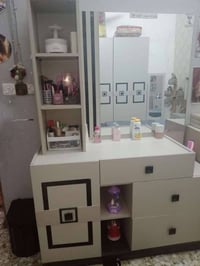 غرفة نوم • استعمال بسيط • قابلة للتفاوض