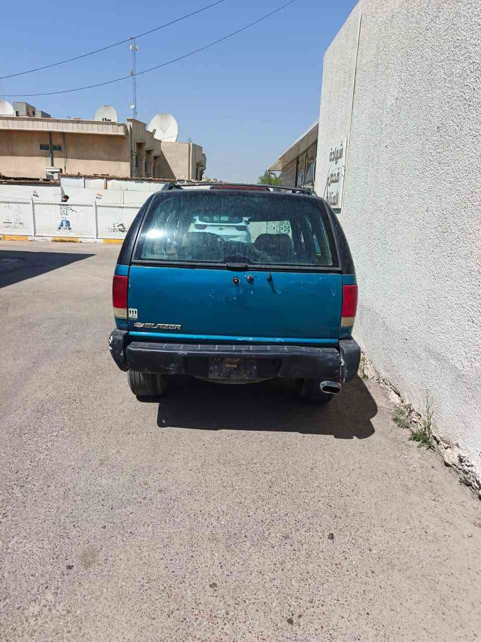 السلام عليكم بلايز  مديل ٩٥ للبيع سعر ٣٥
رقم انكليزي وسنوية جديد تحويل ثاني يوم وهزة جديدة الشراي يتصل ***********
