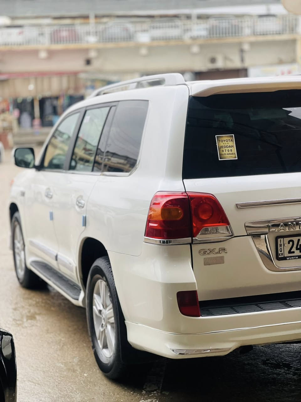 سلام عليكم 

سياره تويوتا لاند كروز موديل 2009
محدث 2014

السياره بس شبر راس جملغ بي كارت فقد  ضربه وصبغ وتبديل سياره جديده وجاهزه حداديه تخم تاير تبريد تدفئه محرك وكير  
مواصفات GXR
فول مواصفات سلايت بصمه تشقيل بصمه ابواب ثلاجه شاشه كامره تحكم استيرن داخل بيجي اشاير بل مري ترحيب منضومه زينون7راكب 3قطع تبريد زراق لايت بعد هواي مواصفات

مكان سياره عقره 📍

رقم تليفون واتساب او فايبر ☎️
***********
