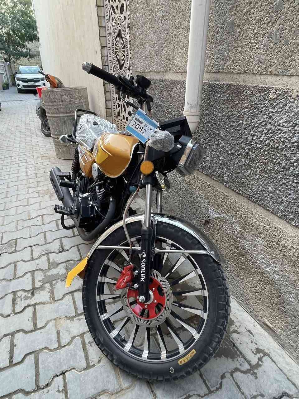 السلام عليكم للبيع سونك (2025) { 5} كير الدراجه بحالت الوكاله   برغي ممفتوح بيها مكينه تخبل الدراجه ناعمه مينسمع صوتها شلعه ومعدل طياره كهربايات كلها شغاله جيب فيتر وياك وتعال افحص  أوراق كامله السعر (850) وبيها مجال [ بغداد/ الكريعات ]
***********
