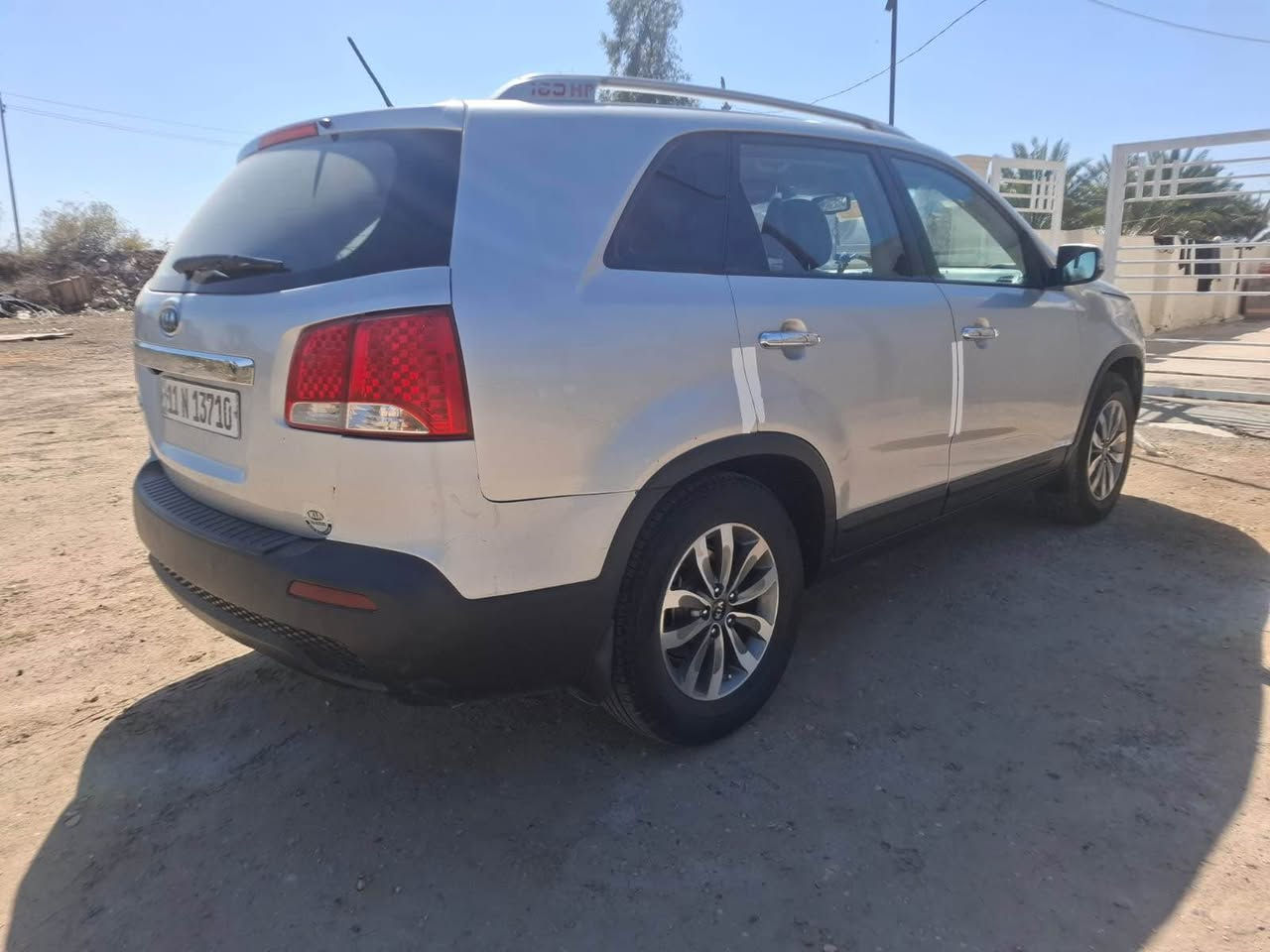 سورنتو 2013 جديدة هزة وسنويه  كير محرك مكفولات محرك2400    7 راكب 3قطع تبريد بسعر النترا  اتصل وبالخدمة *********** بغداد, العراق
