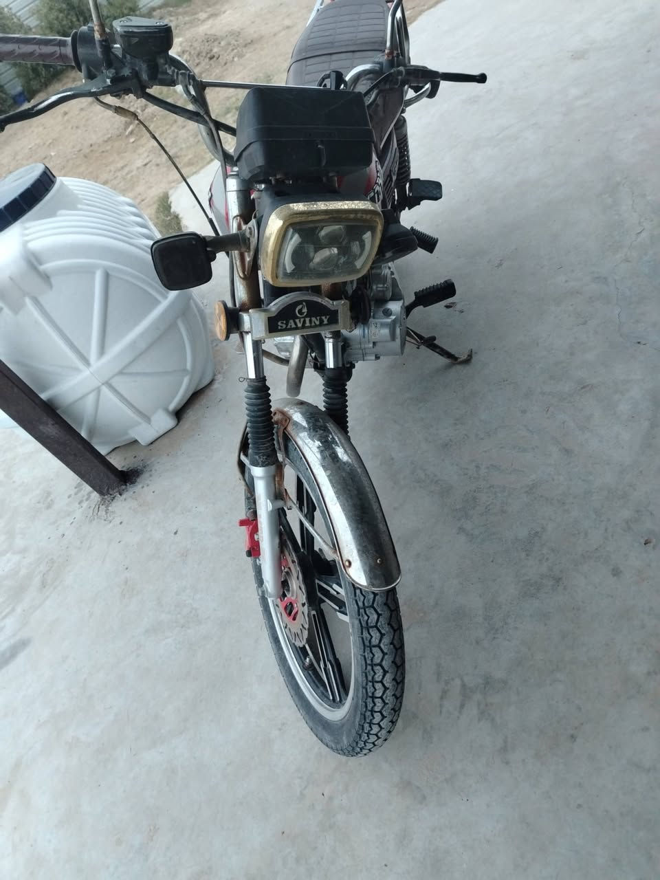 سلام عليكم دراجه سافان  سونك للبيع موديل 23اوراق كامله شغاله جاهزه بيها نواقص بسيطه سعرها 400مكاني الطيفيه اللاتصال علا الرقم ***********
***********
