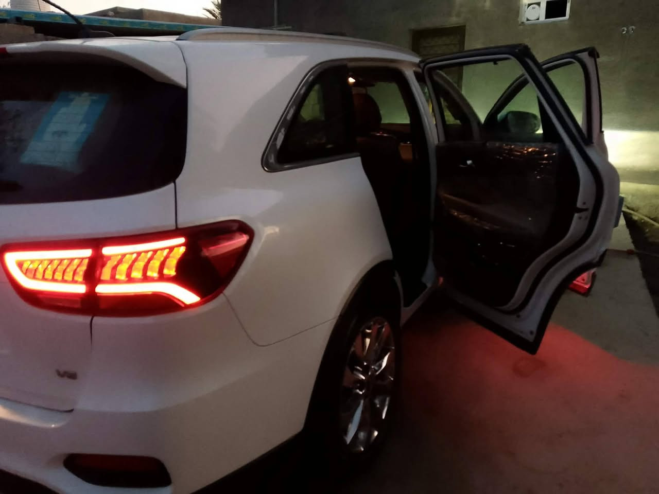 السلام عليكم اخوان
سورنتو موديل ١٨ خليجيه ٦سلندر فول عده البصمه بيها بلبنيد شويه الصوره مال البنيد داخل المنشور والباقي مكفوله رقم بغداد بسم عمي
مكان السياره صويره السعر ٢٤٣ وبيه مجال ***********
