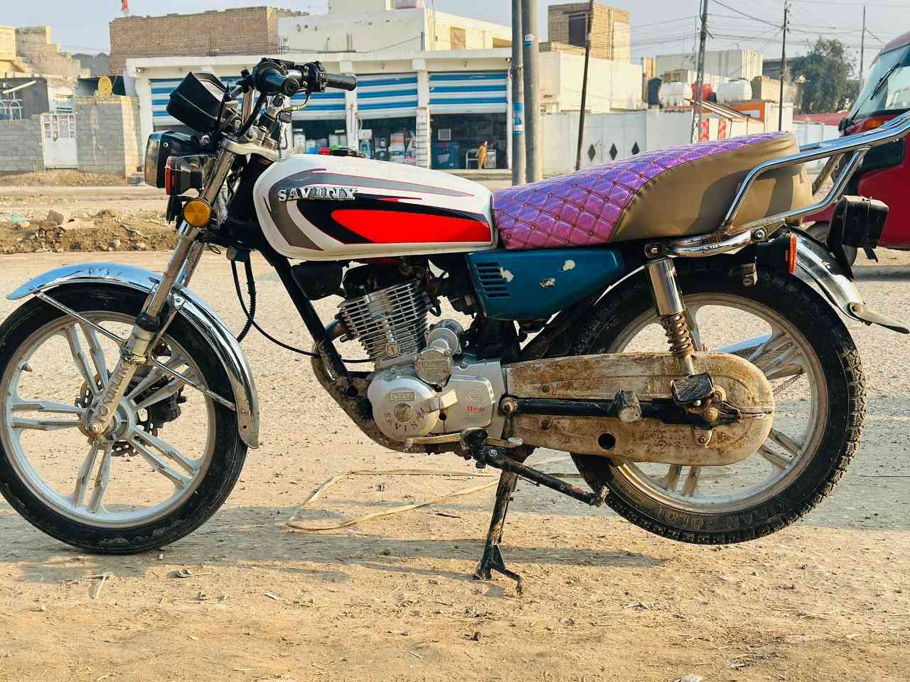 السلام عليكم...
دراجه  للبيع أوراق موديل 21

ب450 
***********
مكاني القاسم الجديدة
