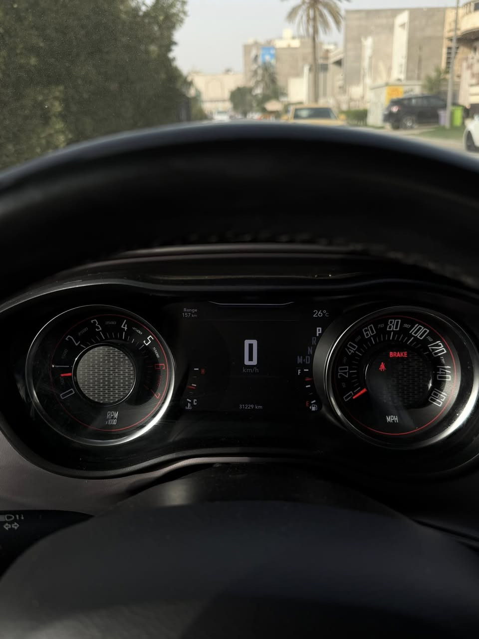 السلام عليكم
جالنجر R/T 2023 last call للبيع 
اللون رصاصي 
محرك 5700 سلندر 8 
كير و مكينة بلاد و كفالة وادامة كاملة
ماشية 31  الف وقابل للزيادة 
كشنات حضن و كهرباء 
شاشة وسط 
السيارة اصل بدون اي برمجة 
بدون ايرباك بدون دواخل 
مرقمة اربيل تحويل مباشر باسمي
السيارة بيهه نواقص بسيطة ما سويتهن لان مجال ماكو
السعر 22500
مكان السيارة بغداد اليرموك او السيدية
للتواصل *********** و متواجد على الفيس
