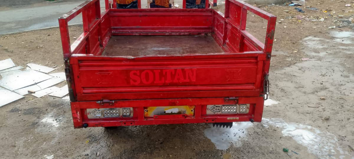 السلام عليكم ستوتة للبيع موديل 18
***********
