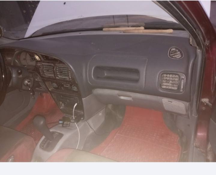 السلام عليكم بروتون ٢٠٠٥ رقم جديد انكليزي  سنويه 2030 بشهر 10 سياره حلوه كير جديد كابريتر جديد مكينه بيها خيط بخار  اني راعي السيارة بسمي ***********
