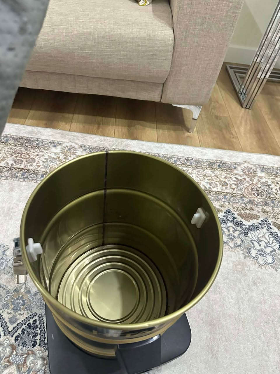 گسکی کارەبای هیتاشی قیاس گەورە ئەصلی زۆر کەم بەکارهاتوە نوێیە بە ١٠٠$ کڕاوە ئەیفرۆشێتەوە بە ٩٥ هەزار معاملەیە کەم أربيل, العراق


**إذا كنت صاحب هذا الإعلان وتريد حذفه لأي سبب، رجاءا أرسل رسالة إلى الدعم الفني**