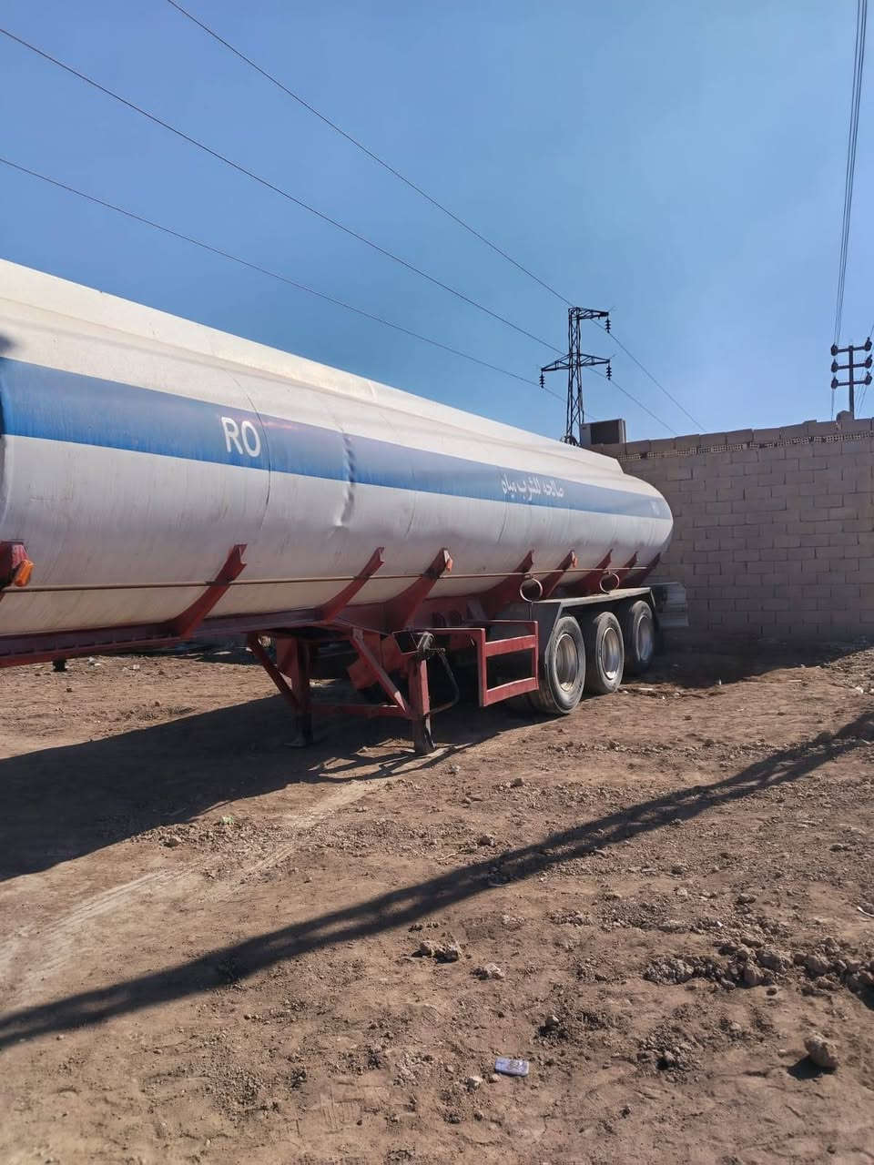 السلام وعليكم تانكي ستيل 38طن الاستفسار رقم الهاتف ***********
