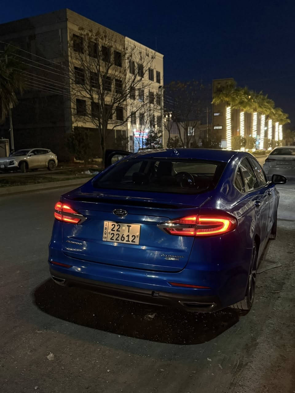 السلام عليكم اخوان فورد فيوجن تيتانيوم اربيل بأسمي تحويل مباشر  2020 محرك 2000 سياره نضيفه فوول مواصفات اعلى فئه رادارات تدفئه تبريد جلد تحكمات  ماشيه 74الف حادث وتفاصيل بالصور حادث امريكا قبق جنطه  وسونار مندلاوي بيها كلشي بالصور  سنويه وهزه وفحص قبل يومين جديد السعر 115 ورقه وبيها مجال  للاستفسار ***********  مكاني بغداد كاظميه
