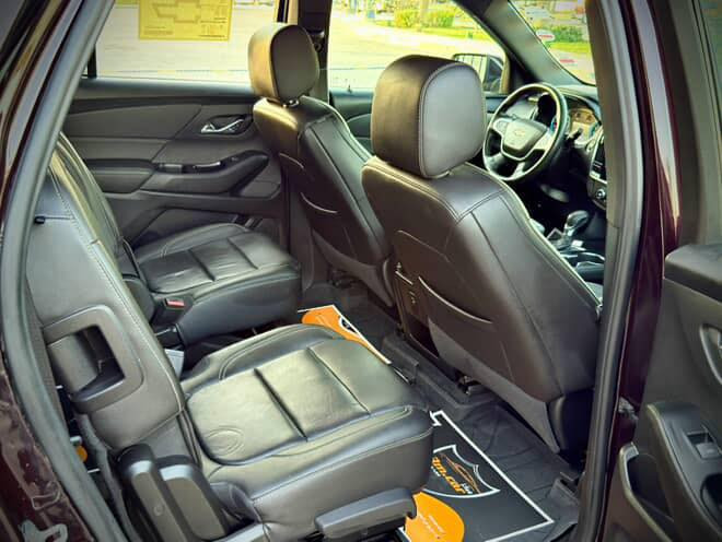 ترافلس 2023LT لون بذنجاني حادثهة جنطة مبدلة بدون دواخل بدون ايرباك  المواصفات -6سلندر  3600cc. كشنات كهرباء امامية تلث قطع تبريد كامرة خلفية رادار محيطي مثبت سرعة تحديد مسار كشنات سياحي سبعة راكب صندوك كهرباء عدسات لد بك لايت لد  تدفئة كشنات تدفئة ستيرن  
السعر 26000$


**إذا كنت صاحب هذا الإعلان وتريد حذفه لأي سبب، رجاءا أرسل رسالة إلى الدعم الفني**