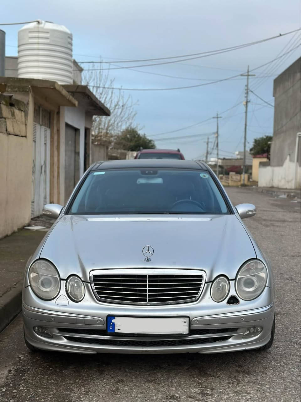 Mercedes Benz e320 2003
فول فول مواصفات
پانوراما
کشن جلد
کوشن کهربایی 
کشن هیتەر
کشن خزن
سوکان کهربائی
حساس خلفی و امامی
تایرات جدید
تخم جدید
منافیست ابراهیم خلیل غرامات شرط
2022 داخل بوی
سیارا ل ئاکرێ 
سعر 90$ و مجال
*********** اكر, نينوى
