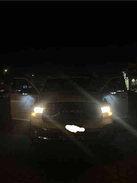 معروض للبيع فقط 
🔴رام بك هورن باب طويل بدي قصير 
# رقم اربيل(وكاله بأسمي)
# مكينه 6 سلندر 3.600 (جديده. من كصه) 
# اللون : ابيض ⚪️⚪️
# المواصفات : BIG HORN
# الموديل : 2018 
# عداد المسافه : 50 الف كيلو
# الشاشه : حجم كبير بلادي(كاربلاي)
# البصمه : عدد 1 
# تشغيل عن بعد 
# تحكم ستيرن كامل 
# حساسات اماميه خلفيه 
# جامة السايق والصدر أوتوماتيك 
# لايت اصفر بلاد
# بلاجكتور عدد 2
# كير ماوس
# معروفه مواصفات البك هورن من جكمجات وقاصه سريه وثلاجه ومنافذ شحن حدث ولا حرج
# تحكم بكشن السايق فقط 
# سستم صوت البينا 
# ( مكينة كير حداديه تبريد تايرات وياله )

ادامه مسويلهه قبل شهر (تنظيف غرف الاحتراق، قايش موبار اصلي ، رولات ، براد ريسنك فافون، ولف حماوه ريسنك)
المكينه سعرهه هيه وشدهه ودهنهه 15 ورقه صارت عليه 

السعر 185 ورقه ومجالهه بسيط 

للتواصل 
(واتساب فيسبوك اتصال مباشره )*********** 
محمد الكوفي
