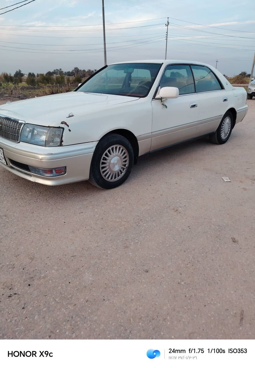 رأس الثور   مكفولة كفاله عامه من الضربه والكص ونقل الجثة والعيب الشرعي حداديه جديدة تخم تاير جديد تبريد  شغال مكينه وكير جدد صار عشرين يوم بدلهن كرتون   رقم دولي انبار تحويل بكل محافظه سياره جاهزة وجديدة شرط  سعر 98 مكان السيارة ذي قار قضاء الغراف ***********
