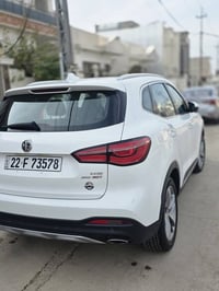 ام جي HS • ٢٠٢٢ • بدون بوية