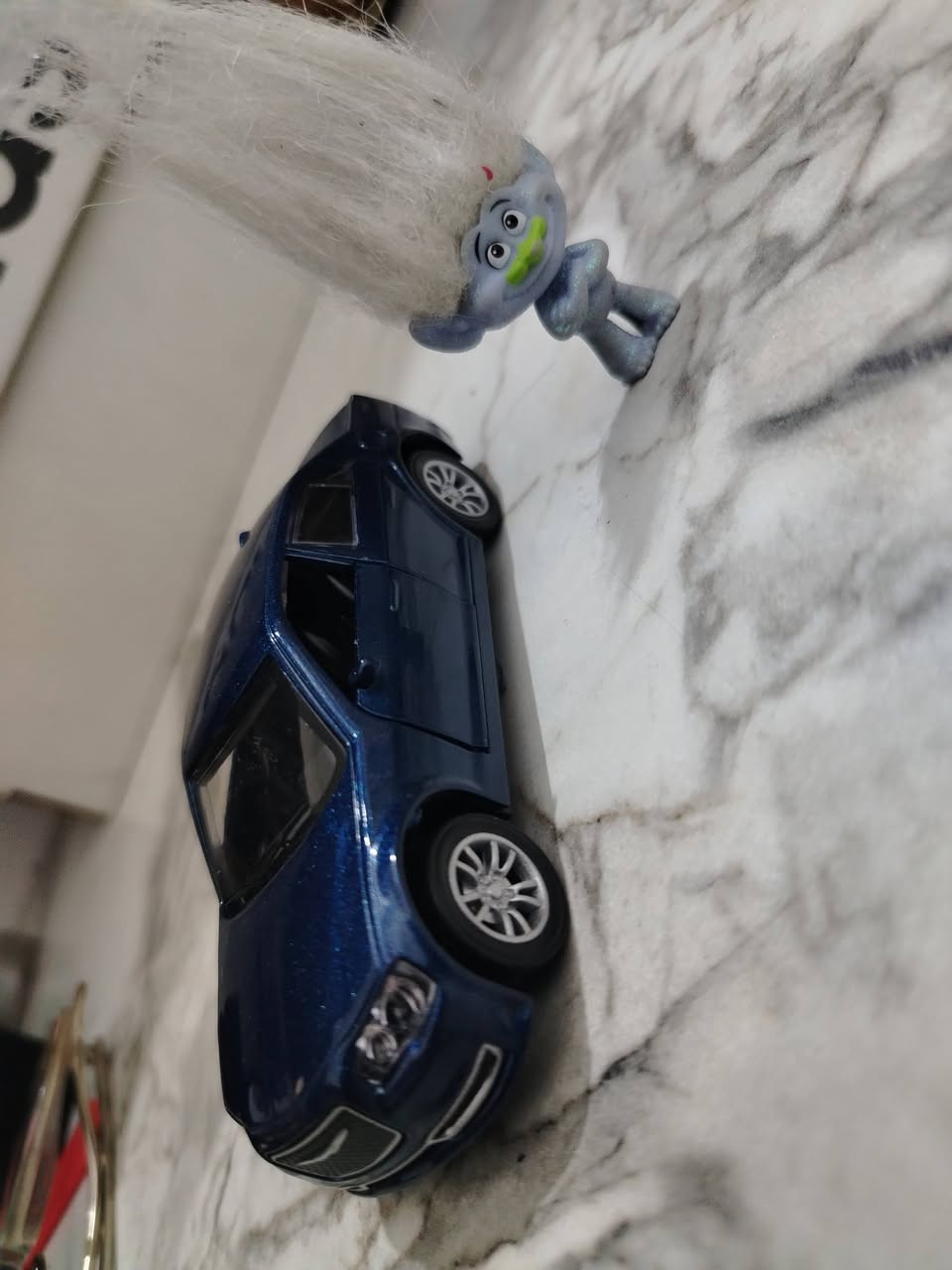 حديد كلاسك تفاصيل راقية حجمها ١٣سم كف الايد تقريبا تتفتح ابواب اكو كم موديل يشتغل هورن ولايت سعر القطعه ٥


**إذا كنت صاحب هذا الإعلان وتريد حذفه لأي سبب، رجاءا أرسل رسالة إلى الدعم الفني**