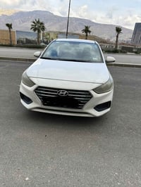 هوندا اكسنت موديل ٢٠١٩ سياره بينج قطعه و نيف صبغه    بئ داخلي و بئ اير...