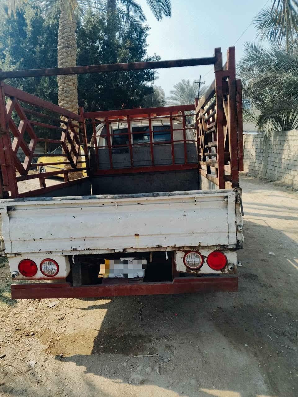 سلام عليكم كيه حمل موديل 93رقم الماني جاهزه ماندل راعيه سعر 30 رقم الهاتف ***********
