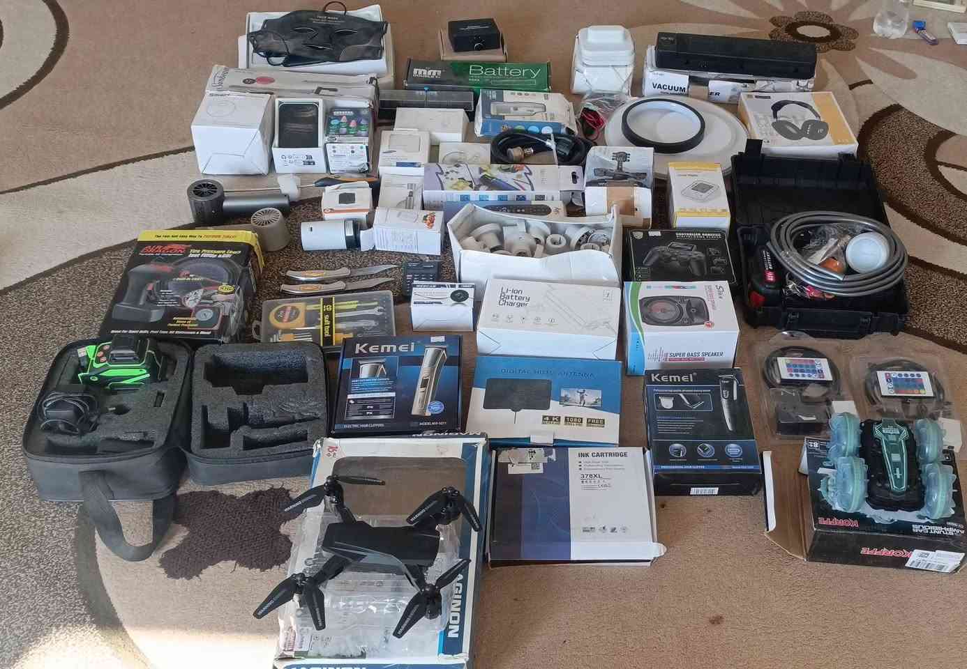 السلام عليكم اخوان شلعه الكترونيات مكس+dhl قطعه 53 ما بيهن رزق خير وبركة 170 الف قفل  وماعدا النواعم


**إذا كنت صاحب هذا الإعلان وتريد حذفه لأي سبب، رجاءا أرسل رسالة إلى الدعم الفني**