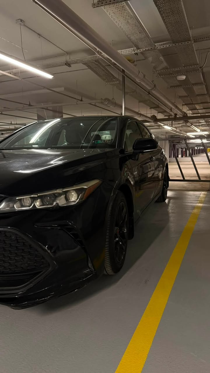 للبيع او مراوس 🚗 
رقم بغداد.  باسمي☝️
مكانه. بغداد الاعظمية

سعر ==245. بيه مجال
ضرر بنيد فقط  محرك2500. 🚀هابيرد . بانزين 
سياره جديده.  مابيه اي نقص
فول. للاخير 
1- بنروما
2-دشبول صاج مطعم 
3- كشنات جلد كهرباء + مساج 
4- كشنات تدفئة 
5- رادارات خلفيه اماميه جانبية
6-  وضعية قيادة . سبورت + ايكو+ نورمان
7- شاحنه تلفون اسلكي
8- هواي بيه بعد مواصفاتي
9- 4 مقاعد تدفئة.  تحكم 
10- شاحنة تلفون ذكي 
☎️ ***********واتس.
