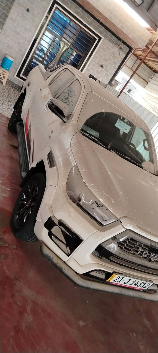 سلام عليكم للبيع ام مروس اب لندكروز جي ار 2022
مكفوله كفاله عامه 
فول موصفات 1/1
ماشيه 40 الف اخت الزيرور
سياره 2 سنتين مخزنه
رقم سليمانيه تحويل او وكاله
السعر 435 وبيها مجال
***********
