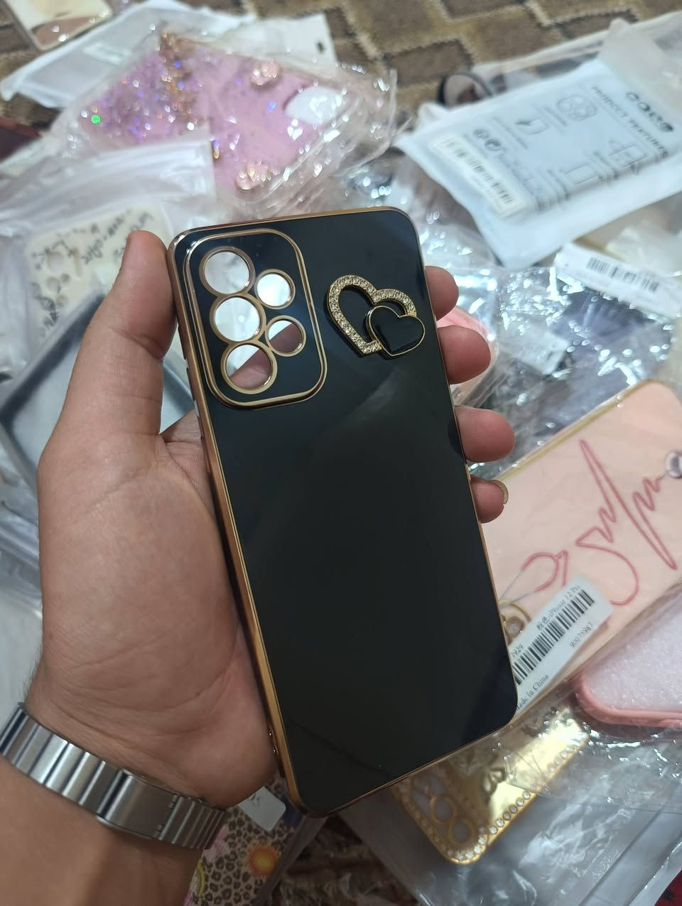 عندي وجبه مال كفرات ايفونات سامسوك ابيعهن كلهن


**إذا كنت صاحب هذا الإعلان وتريد حذفه لأي سبب، رجاءا أرسل رسالة إلى الدعم الفني**