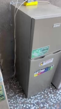 ثلاجة جديدة • ٧ قدم • مدخل التكسيات