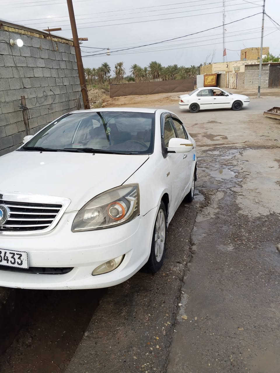 سلام عليكم جلي موبل مديل12 للبيع سياره خير من الله سعر 33وبيه مجال مكاني بل ناصرية لفضليه *********** لتواصل طخم تاير حداديه مكينه كير خير من الله سنويه لل 31
