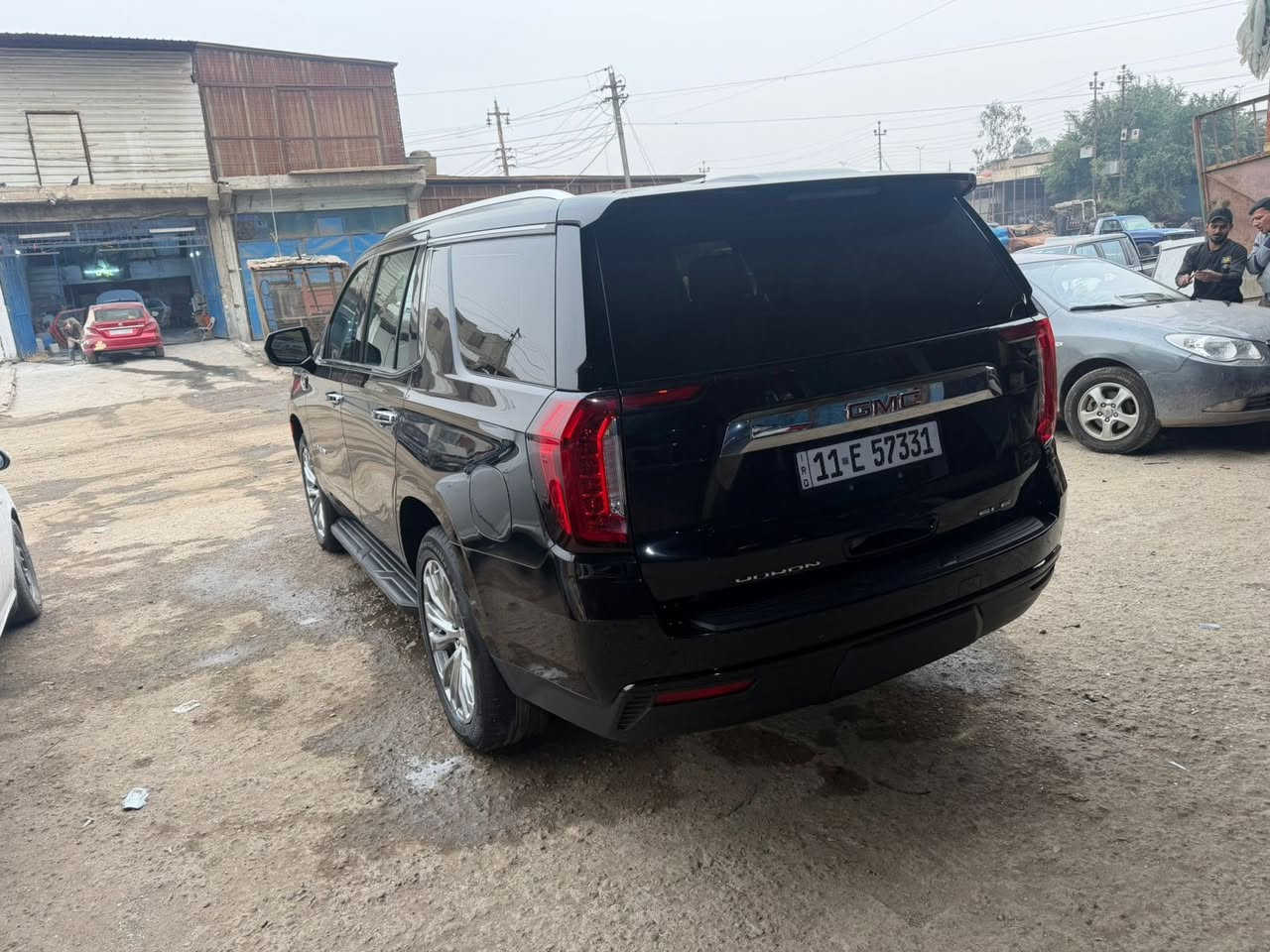 السلام عليكم ورحمة الله
جمسي 2024 وكاله المنصور خليجي رقم بغداد كفالة عامه
سيارة جديدة بمعنى الكلمة 
مواصفات sle
مغلفة ppf
شباك دينالي
ويل كب دينالي
الداخل مدوشم
سيارة بوضع الوكاله 
ماشية 45 كيلو متر
مكان السيارة بغداد
السعر 530 وبيها مجال
للاستفسار ***********
