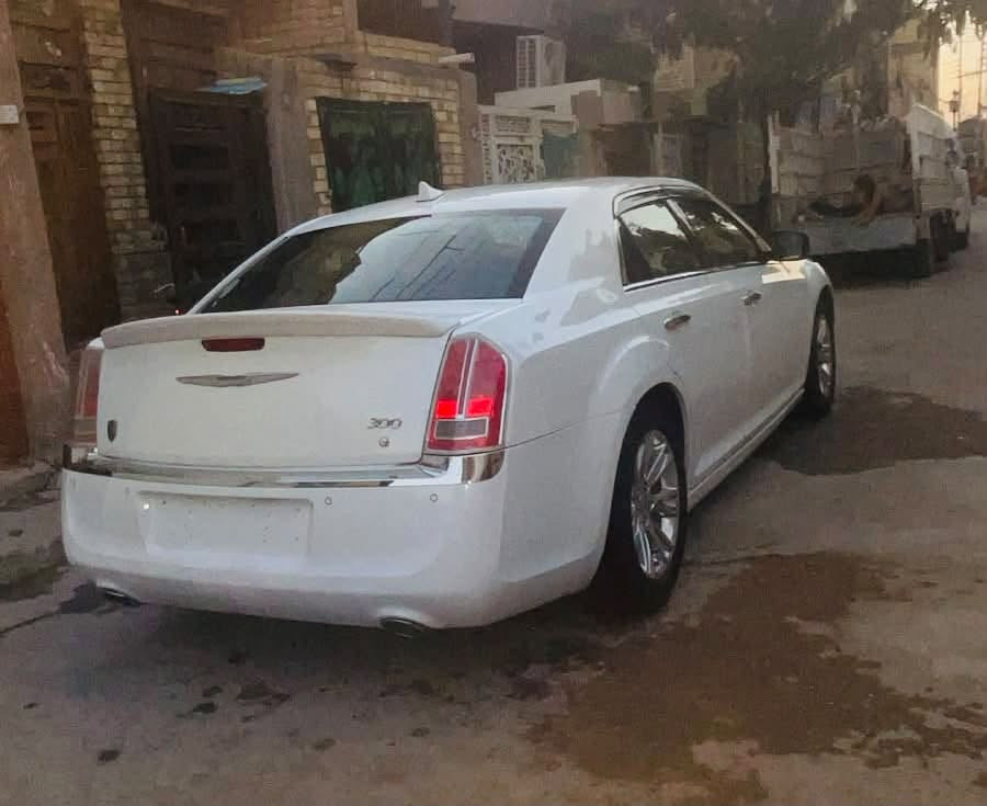 السلام عليكم ورحمة الله وبركاته
كلايزر اوباما

موديل 2014

كصته فقط تكمه بجم شغل فول يخبل 

موصفات فول 

فتحتين 

مري قلاب 

رادار امامي خلفي 

كشنات جلد 

محرك 3600 جديد لوك 

صدر امامي خلفي 

برده خلفيه 

ويل كب مكسيكي 

رقم شمالي 

سياره جديده معنى كلمه 

مكان بغداد 

الاتصال ***********

السعر 70 

شفت سعر غالي اعبر منشور 

كلشي اكو بسوك
