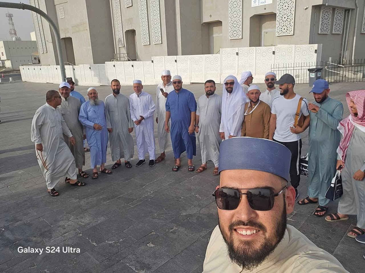 جولة معتمرين شركة السلام والشام للحج والعمرة ✈️ 🕋
في مزارات مكه المكرمة في يوم الاثنين الموافق ٢٩ - ٦ 
وقد شملت الجولة:-
زيارة جبل  الثور ⛰️ 
زيارة صعيد عرفات 
زيارة مشعر منى 
زيارة مشعر مزدلفة 
زيارة مشعر رمي الجمرات 
زيارة مكان المذبح سيدنا اسماعيل 
زيارة مسجد الخيف 
مستمرين باستلام الجوازات لرحلة  محرم وصفر
الشيخ شهاب احمد ابو شام 
*********** وتساب 
*********** وتساب 
موقع الشركة الرئيسي:- جلولاء قرب جامع احمد بن حنبل

