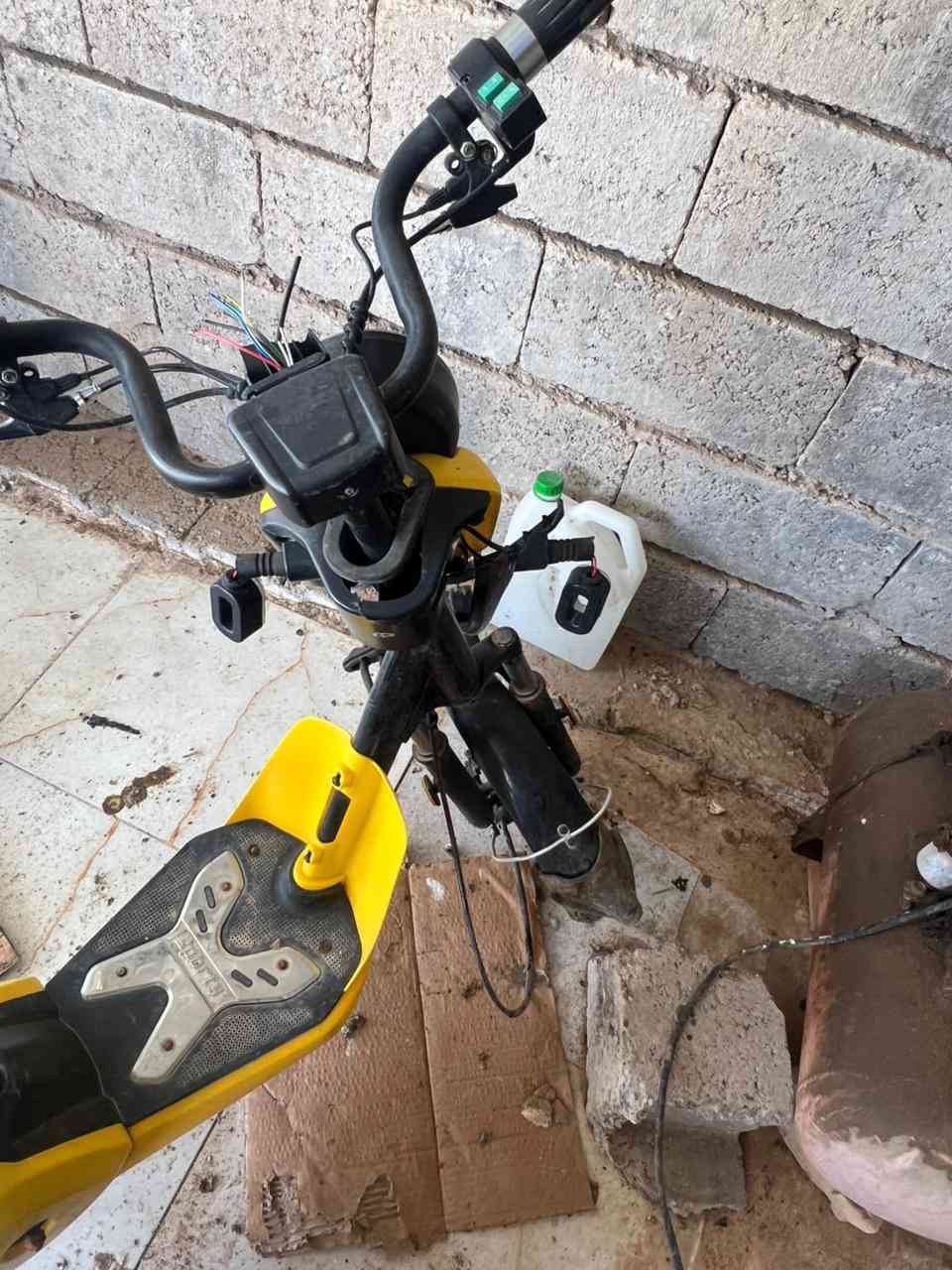 ماطور شحن سعرة200 بي مجال قليل


**إذا كنت صاحب هذا الإعلان وتريد حذفه لأي سبب، رجاءا أرسل رسالة إلى الدعم الفني**