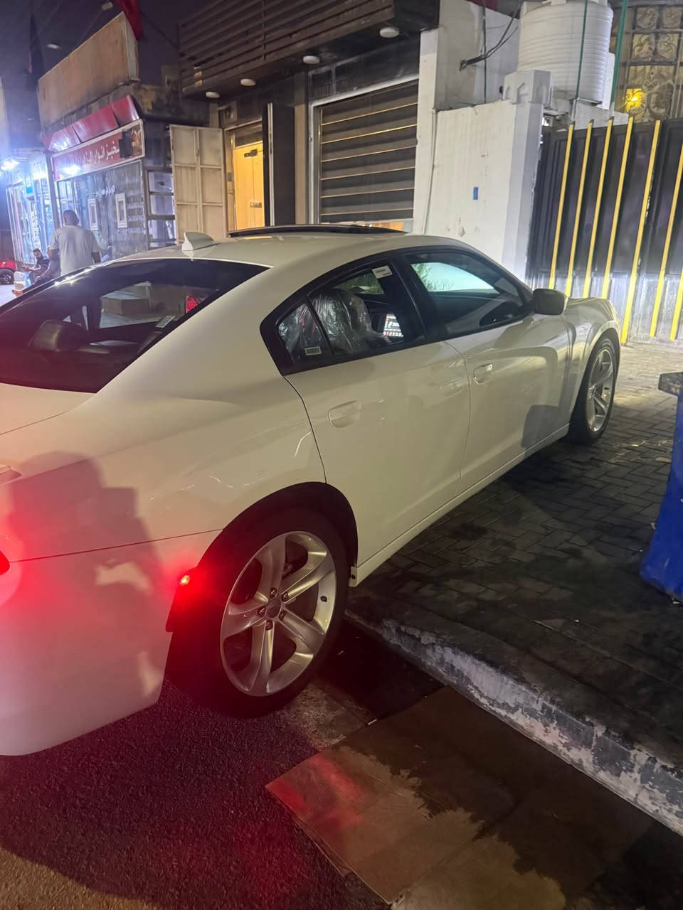 جارجر 18 كندي فول بلاص 1/1 سياره كفاله عامه من كلشي ماشيه 80 الف رقم أربيل تريد وكاله تريد تحويل 3600 تو ويل سياره تجي وتشوف نظافته 100/100 مكاني البصره الشراي يتصل *********** Singapore
