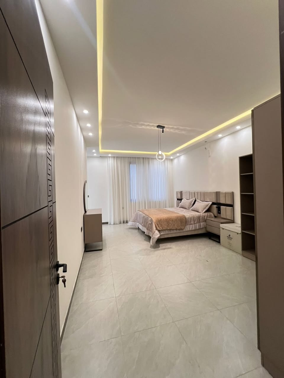 المربع الذهبي على سريع  ابو غريب القديم  ادفع مقدم والباقي على 4 سنوات مساحة 250 وسند فورا 

***********
