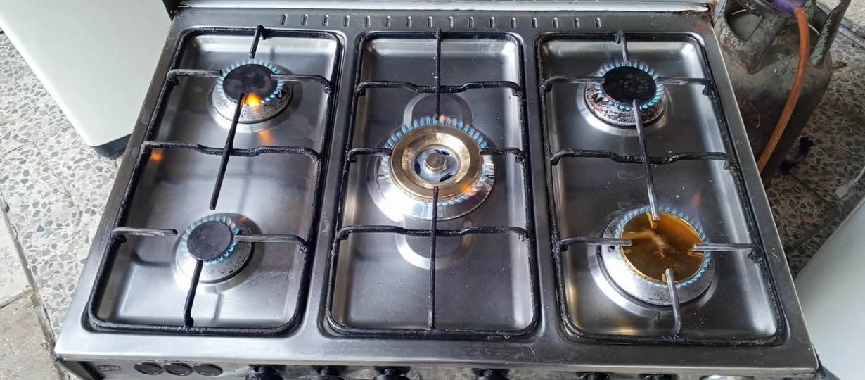 غساله سامسونك ١١ كيلو جدا نظيفه وغساله هيتاشي عادي ٨ كيلو وطباخ ايطالي كلهن نظيفات وسعر مناسب مكاني الاعلام تفضلو خاص بغداد, العراق


**إذا كنت صاحب هذا الإعلان وتريد حذفه لأي سبب، رجاءا أرسل رسالة إلى الدعم الفني**