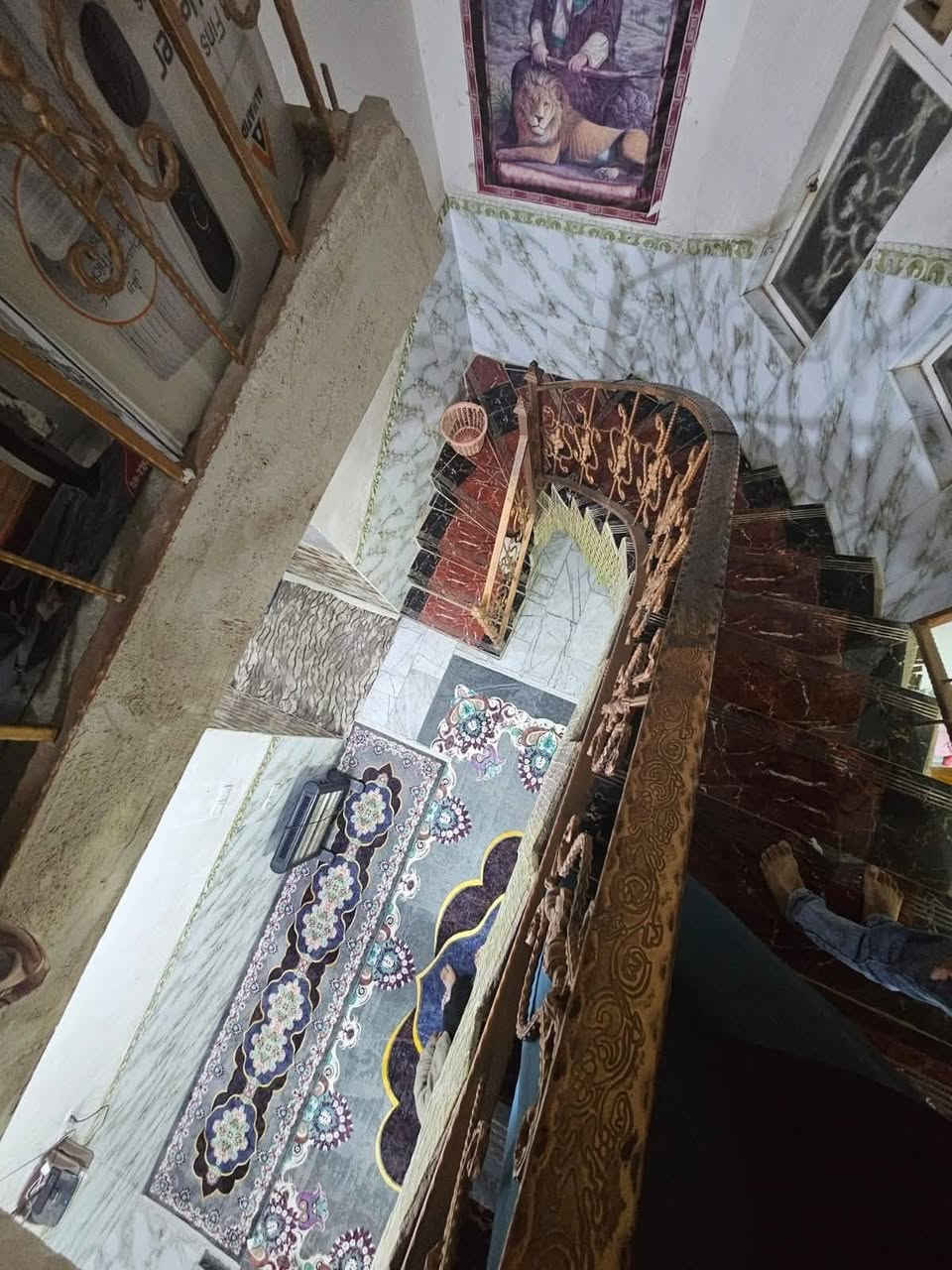 بيت للبيع حي الحكم/قرب صيدليه آدم/قريب جدا لشارع العام//

تفاصيل اكثر//المساحه 150متر /بناء 2015//

الطابق الاول/غرف نوم 2 وصاله ومطبخ واستقبال وصحيات داخليه وخارجية/

الطابق الثاني واصل إلى السقف/غرف نوم 2 وصاله وحمام//

ملاحظه يباع على المبادرة إلي عنده حجز مسبق//أو نقد

***********
