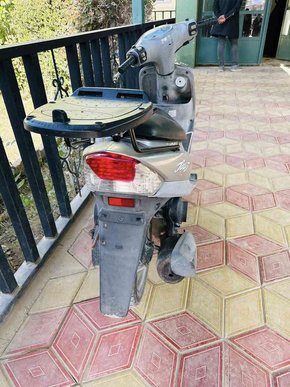 سلام عليكم دراجه ماكس منغولي كفاله عامه ما مفتوح بيها برغي تأخذ تفحص وين ما تريد مكاني الديوانيه 900وبيها مجال رقمي ***********
