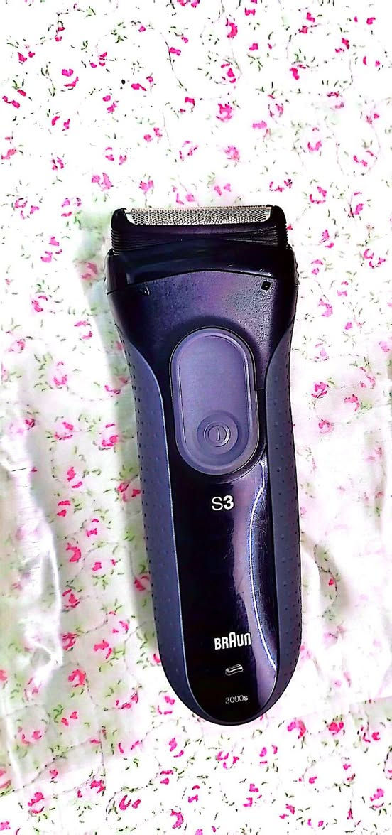 ماكينة حلاقه براون الماني سيريز 3 مستخدمه نظيفه
للاستفسار خاص


**إذا كنت صاحب هذا الإعلان وتريد حذفه لأي سبب، رجاءا أرسل رسالة إلى الدعم الفني**